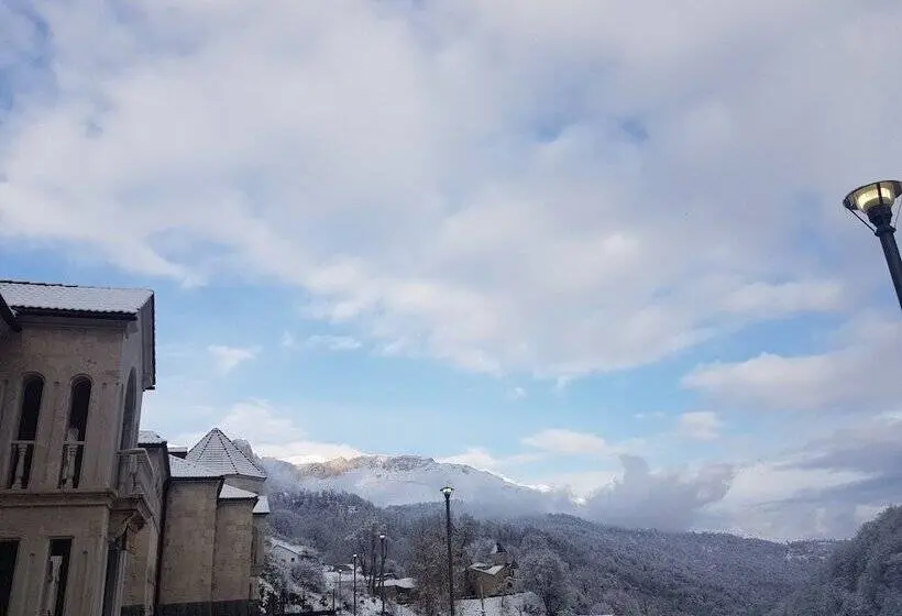 ベーシック４人部屋, Vanatun Monastery Stay