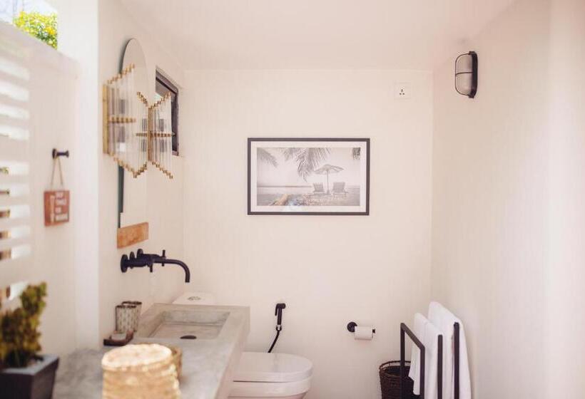 Люкс, Abode Ahangama