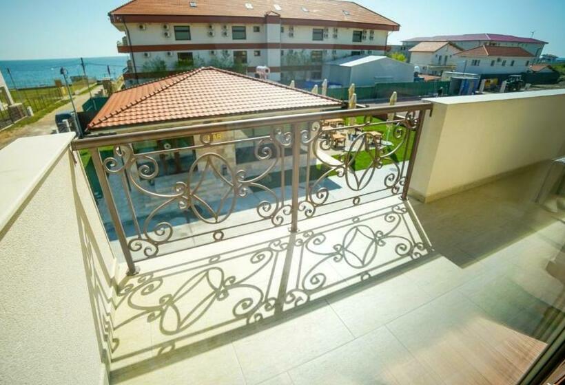 اتاق استاندارد با تخت بزرگ, Valurile Mării Vama   Veche