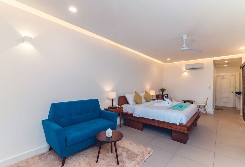 اتاق سوپریور با تخت دو نفره بزرگ, Molito Blanc Postel