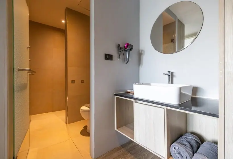 Familjesvit, Antiya Hotel Phuket