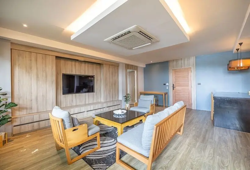 Familjesvit, Antiya Hotel Phuket