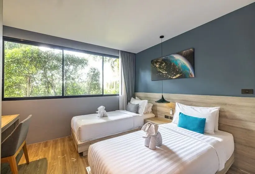 Familjesvit, Antiya Hotel Phuket