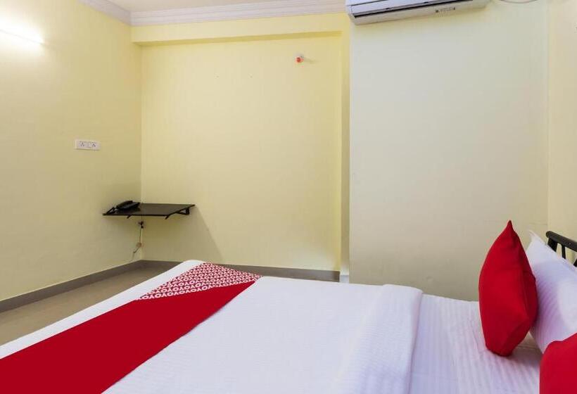 Трехместный Номер Классика, Oyo 29831 Hotel Harihar