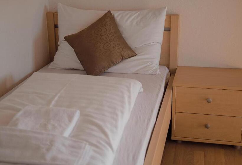 ２ベッドルームアパートメント, Keutschacherhof