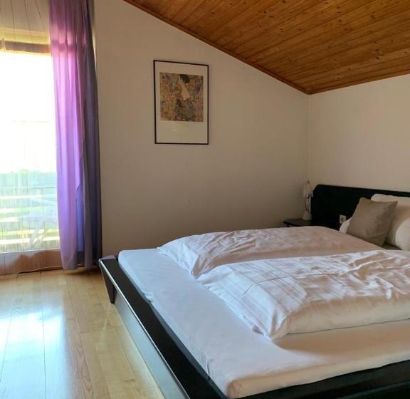 １ベッドルームペントハウスアパート, Keutschacherhof