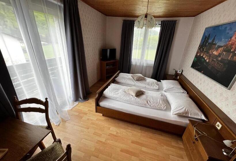 プールビュースタンダードルーム, Keutschacherhof