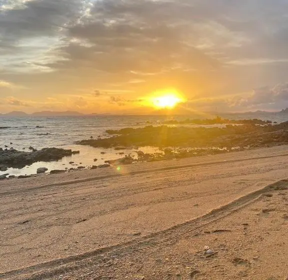Büyük Çift Kişilik Yataklı Standart Oda, Srisuksan Klong Muang Beach