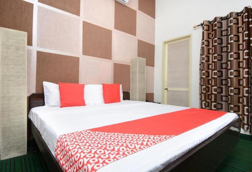غرفة كلاسيكية ثلاثية, Oyo 33024 Urban Guest House