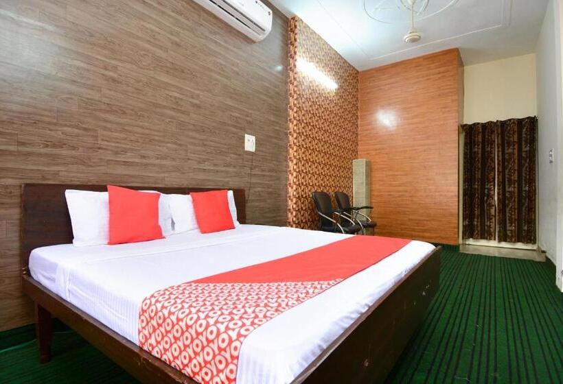 三人经典房间, Oyo 33024 Urban Guest House