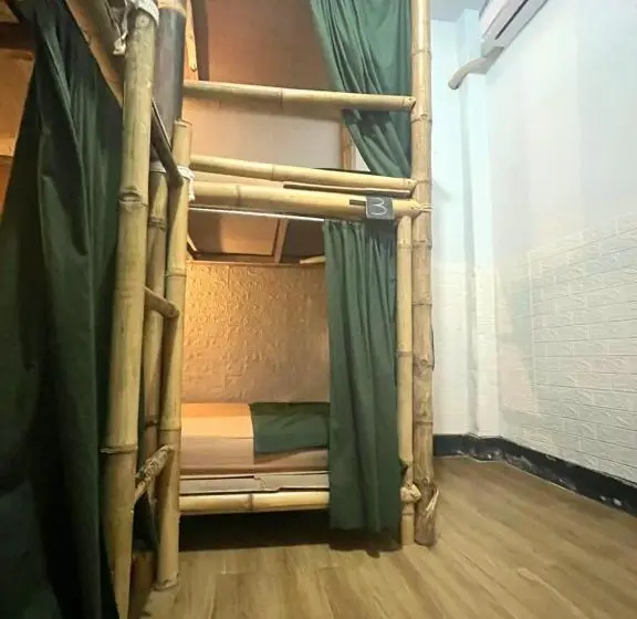 Seng i Delt Værelse, Good Feeling Hostel