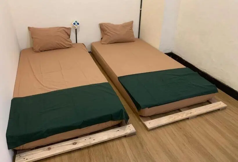 Budget Værelse, Good Feeling Hostel