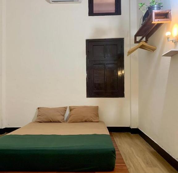 חדר סטנדרט חדר אמבטיה משותף, Good Feeling Hostel