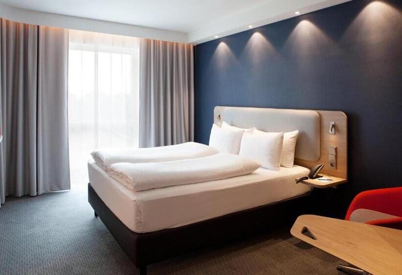 Номер Стандарт, Holiday Inn Express   Saarbrücken, An Ihg