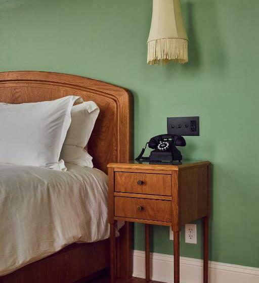 Стандартный Номер Кровать Кинг, The Drayton Hotel Savannah, Curio Collection By Hilton