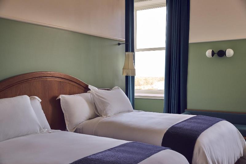 Номер Стандарт, The Drayton Hotel Savannah, Curio Collection By Hilton