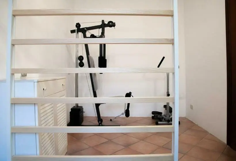 اتاق استاندارد, La Corte