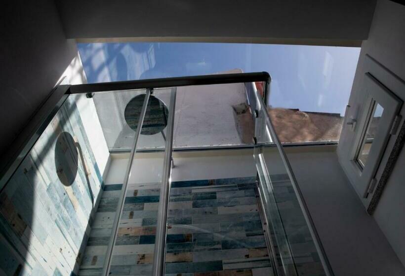 Pokój Standard z Balkonem, Oltremare