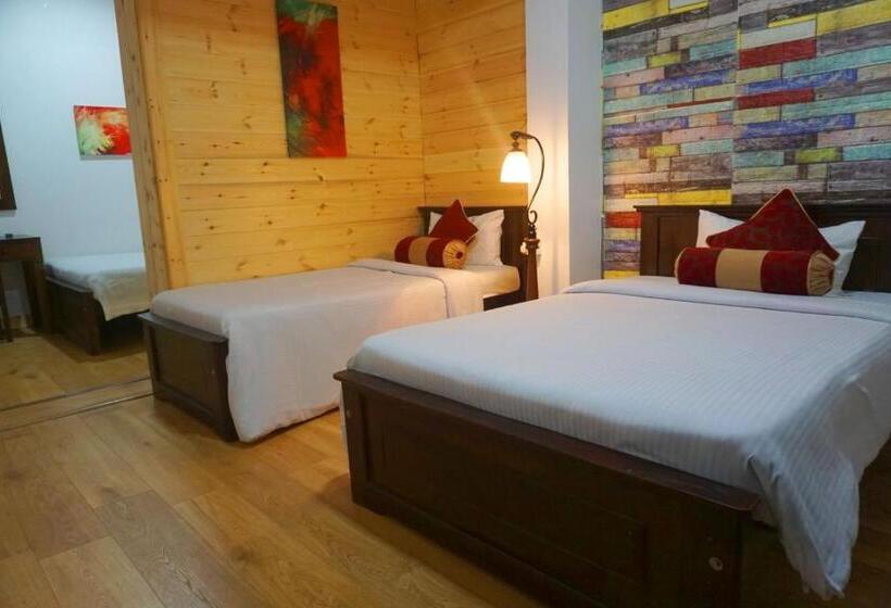 スタンダード４人部屋, Little England Bungalow