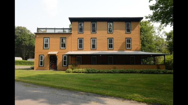 סוויטה דלוקס, The Woodbine Inn