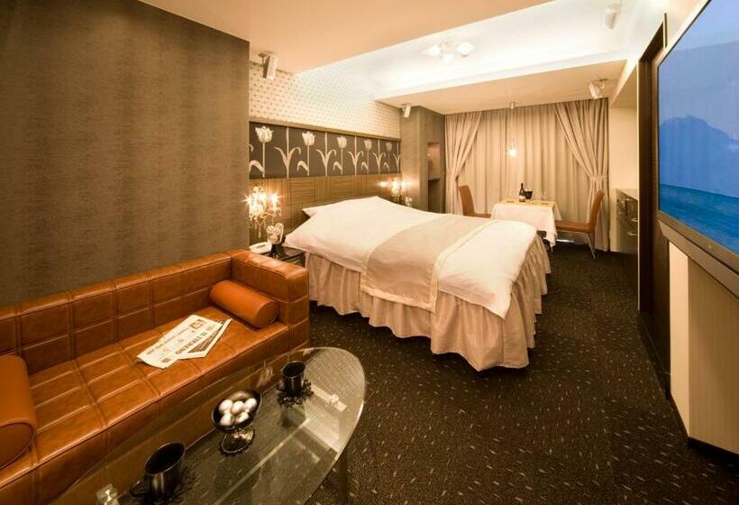 غرفة سوبيريور, Carrot Ise