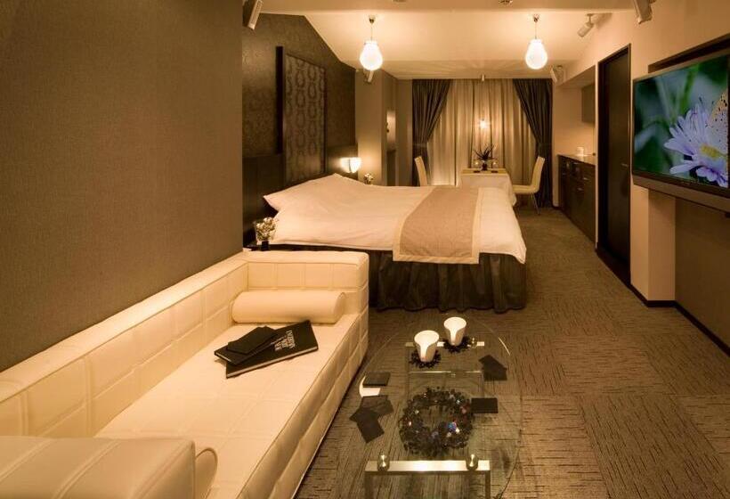 غرفة ديلوكس, Carrot Ise