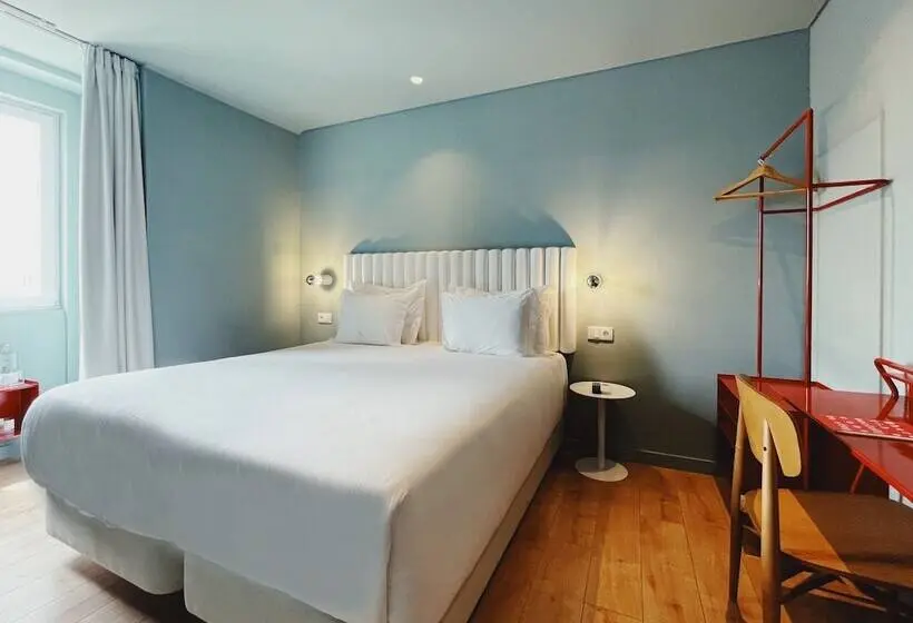 اتاق سوپریور با چشم‌انداز شهر, Esqina Cosmopolitan Lodge