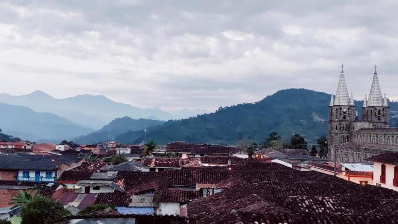 اتاق استاندارد, Rosita 2