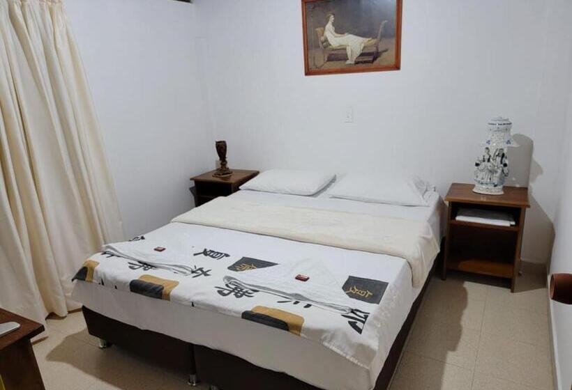 اتاق استاندارد, Rosita 2