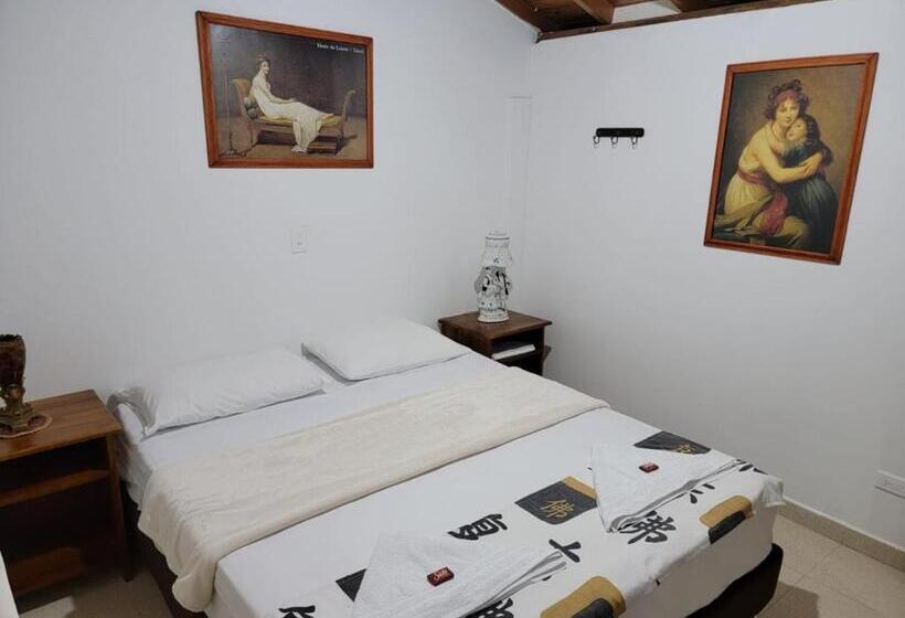 اتاق استاندارد, Rosita 2