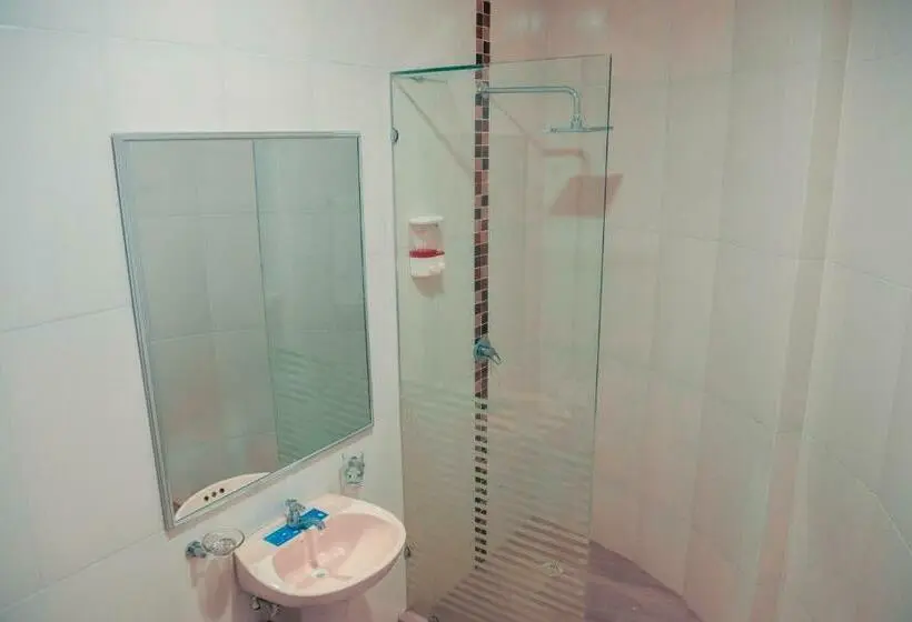 سوئیت با تخت بزرگ, Casa Arnaldo Esmeraldas