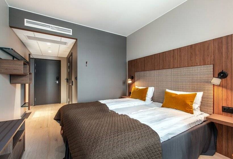 Семейный Номер, Quality Hotel River Station