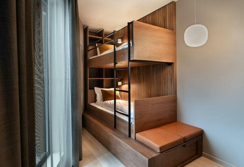 Семейный Номер, Quality Hotel River Station