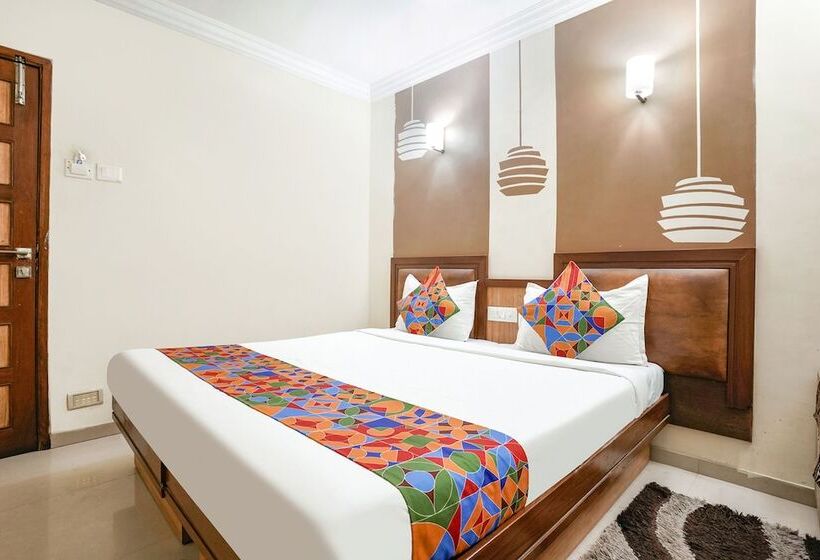 Номер Deluxe, Fabhotel Shanti Sadan