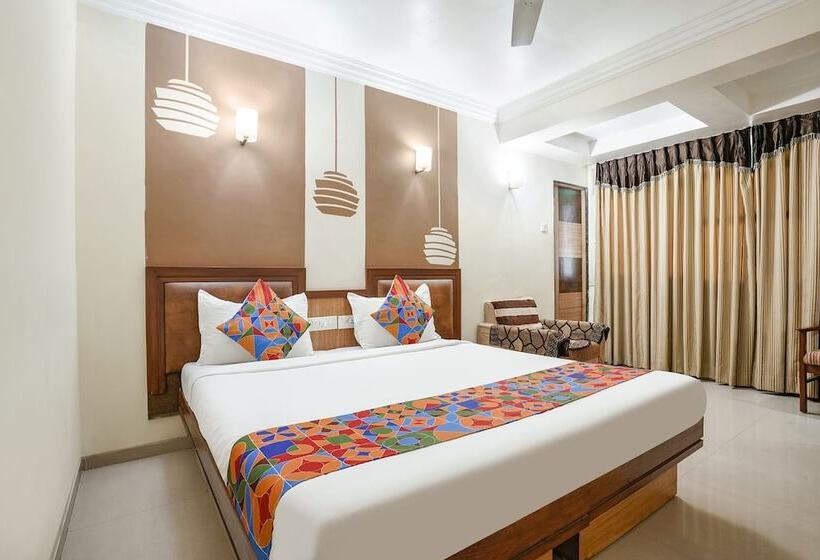 デラックスルーム, Fabhotel Shanti Sadan