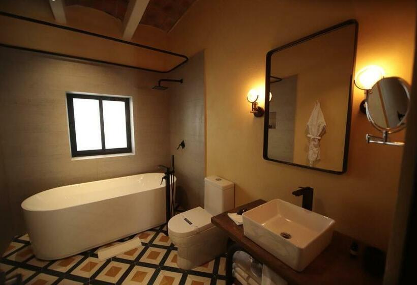 اتاق استاندارد با تخت بزرگ, Antigua Trece Hotel Fusión