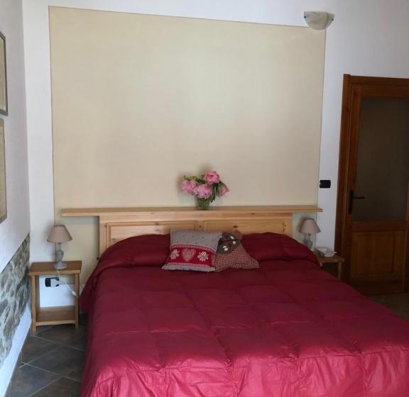 غرفة قياسية ثلاثية, Agriturismo Ciambun