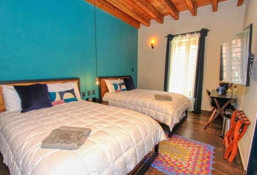 اتاق استاندارد, Antigua Trece Hotel Fusión