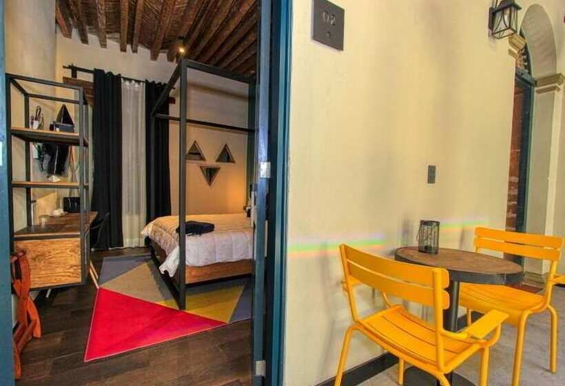 اتاق استاندارد با تخت بزرگ, Antigua Trece Hotel Fusión