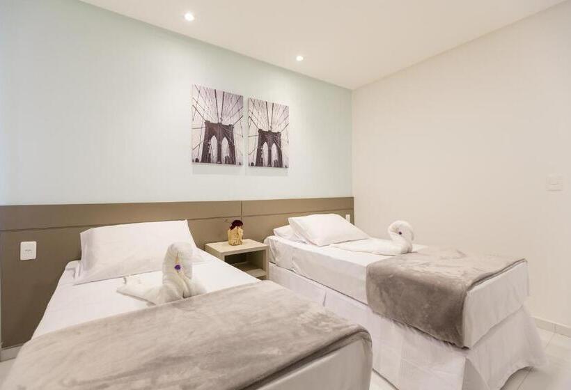 Deluxe Driepersoonskamer, Pousada Macdonald