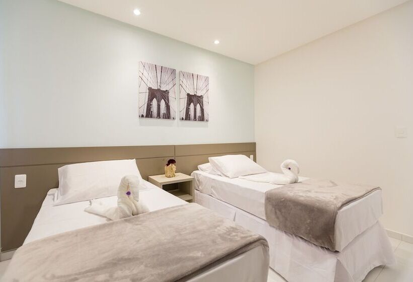 Deluxe Driepersoonskamer, Pousada Macdonald