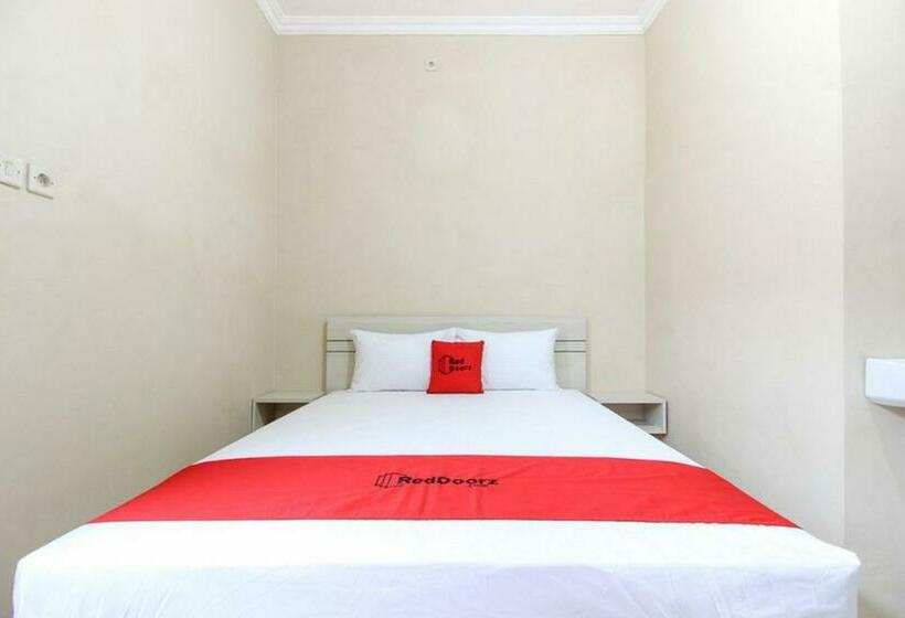 标准间, Reddoorz Near Balekambang City Park
