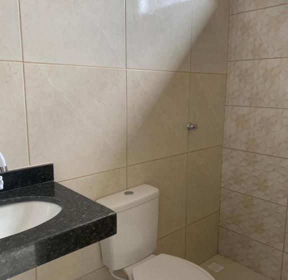 اتاق لوکس یک تخته, Hostel Pigally