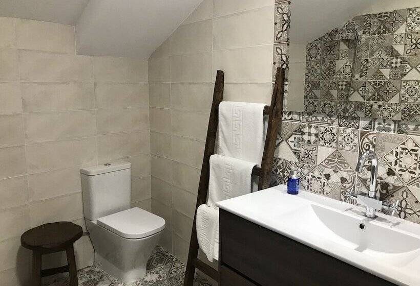 Номер Стандарт Совместная Ванная, B&b Puente De órbigo