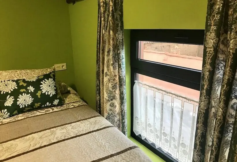 バス共有のスタンダードルーム, B&b Puente De órbigo