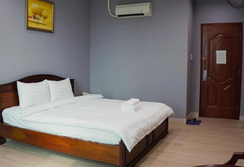 اتاق سوپریور, Bình Minh