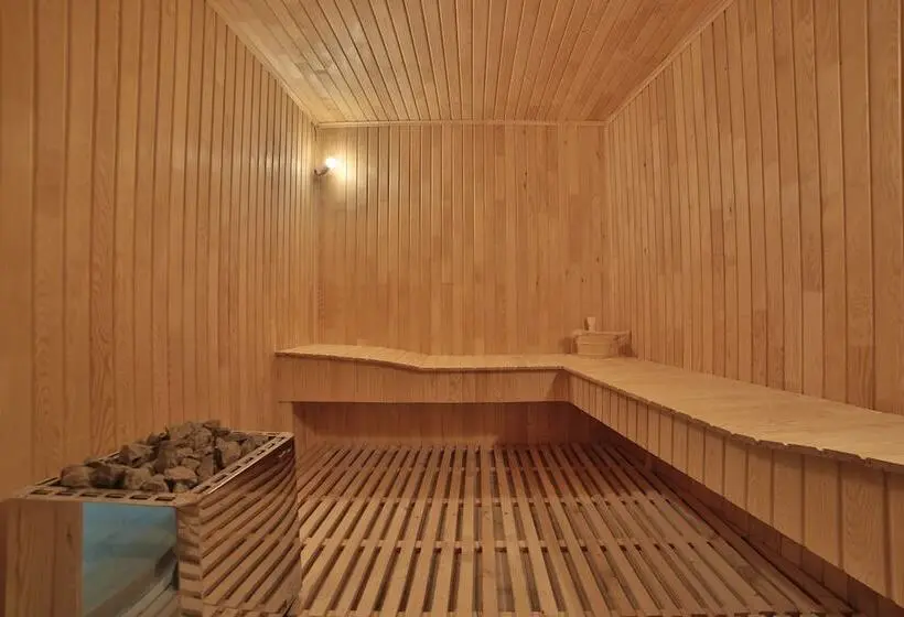 Deluxe-huone, Cakiltasi Evi