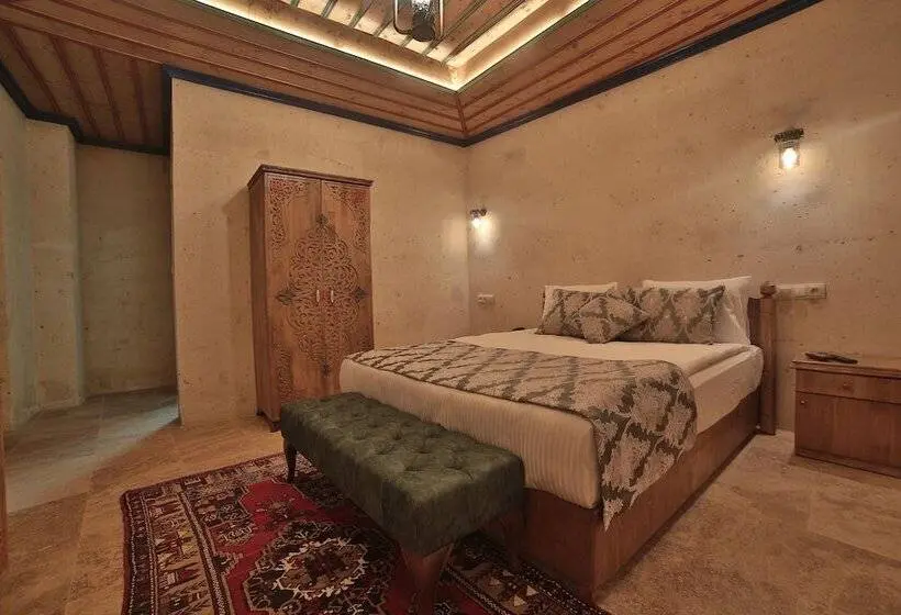 Standard-huone, Cakiltasi Evi