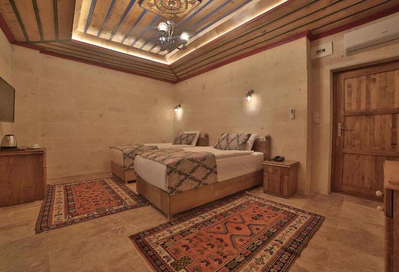스탠다드 룸, Cakiltasi Evi