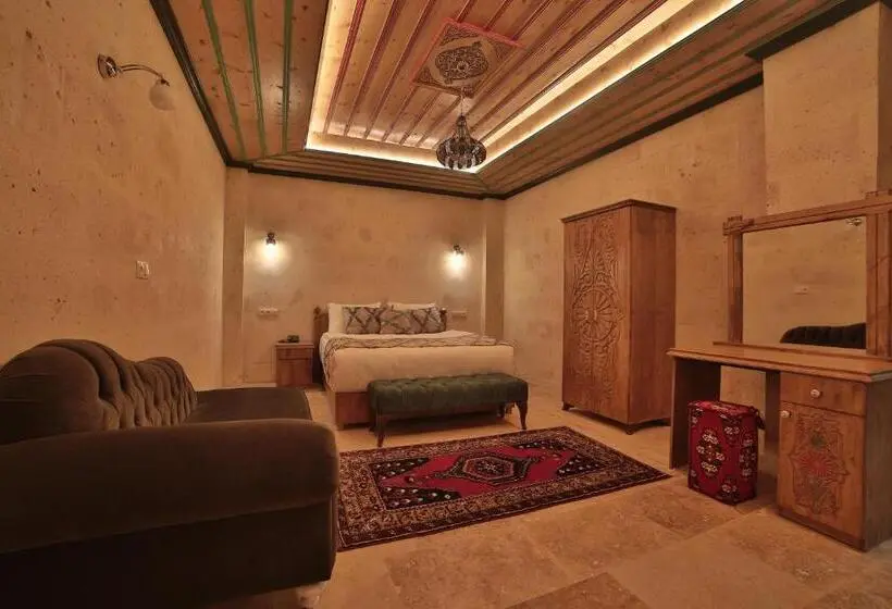 Basic-huone, Cakiltasi Evi